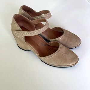 L'Amour Des Pieds Orva Suede Leather Wedge Taupe Hook & Loop Arch Support Size 8